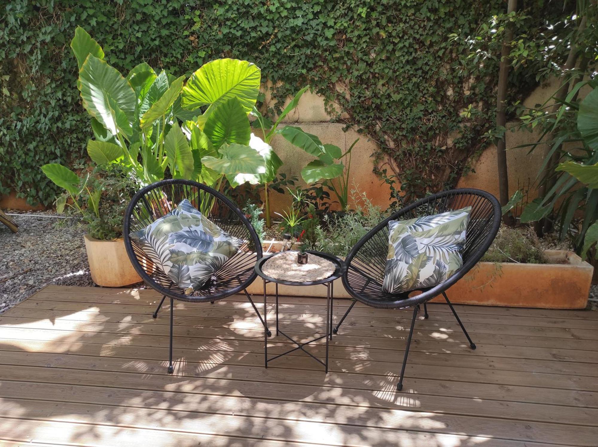 Viktoria's Garden Apartment Athens