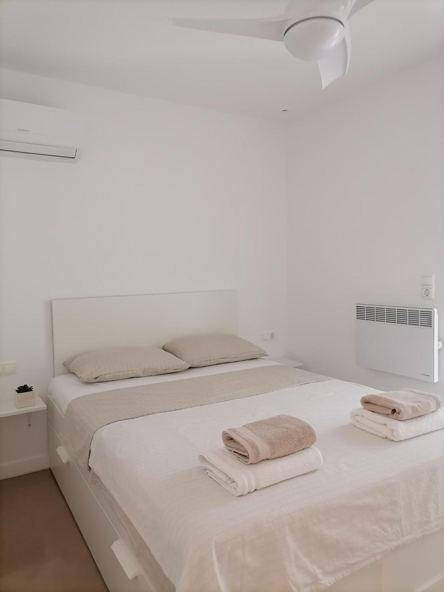 Viktoria's Garden Apartment Athens